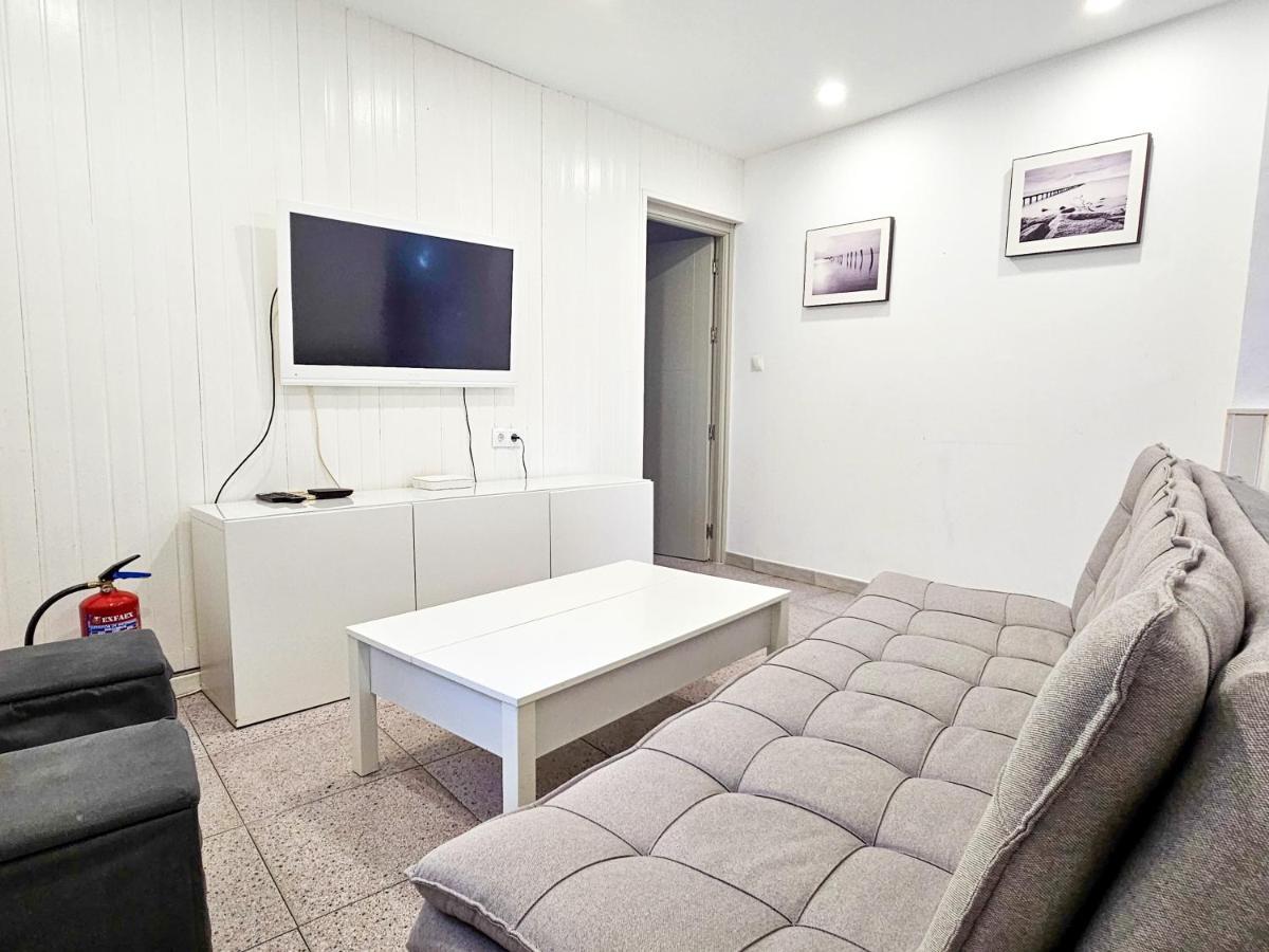 Weekend Beach Small House - Alojamientos La Torre Torre Del Mar Exterior foto